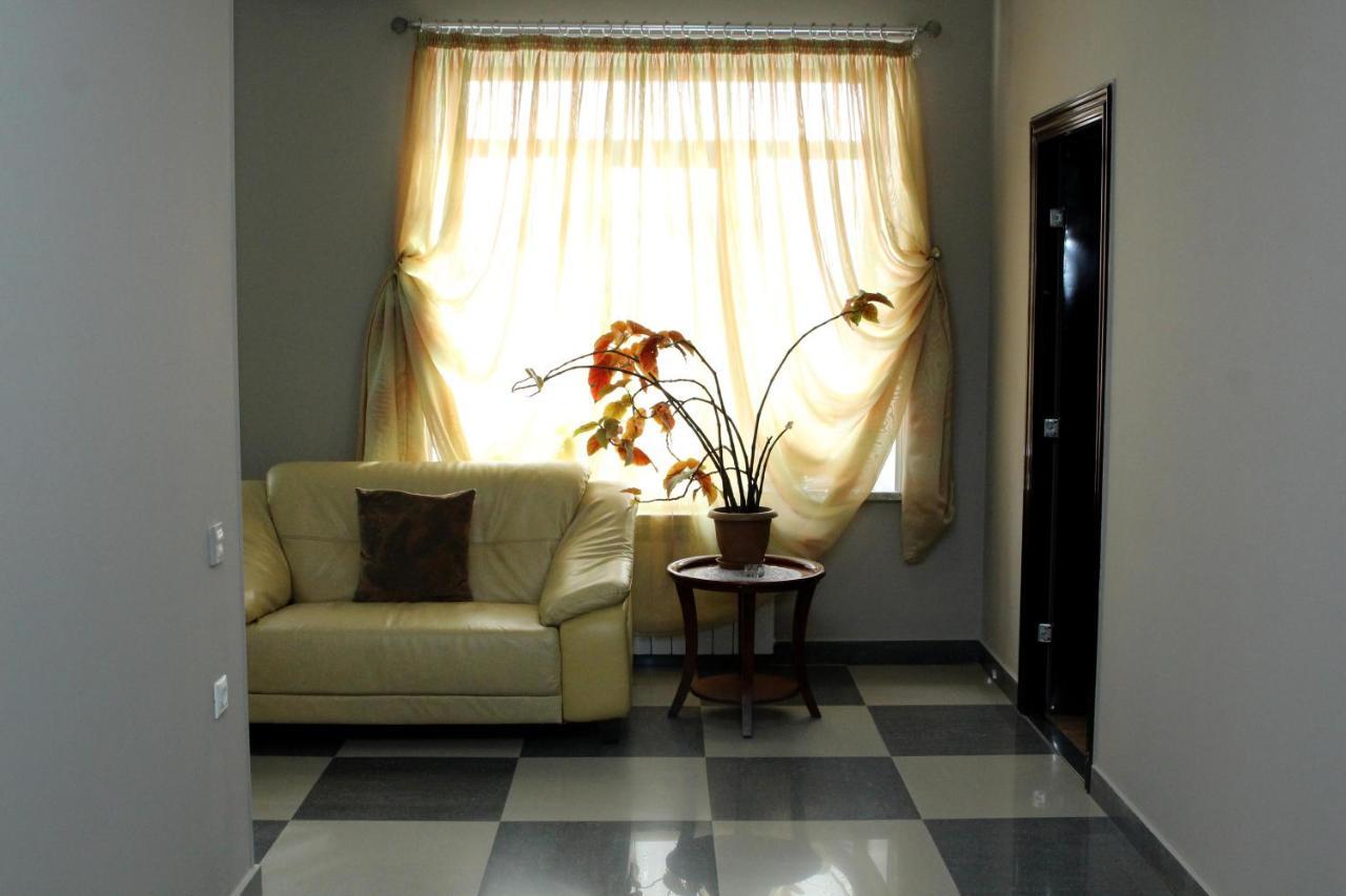 Golden Apricot Bed & Breakfast Gyumri Exterior photo